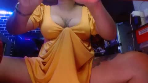  i am trixie im Your Selfsucking Mistress  online show from September 21, 5:13 am