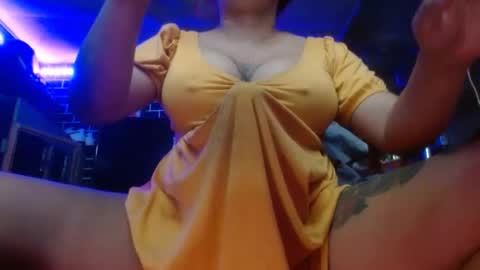  i am trixie im Your Selfsucking Mistress  online show from October 19, 4:16 am