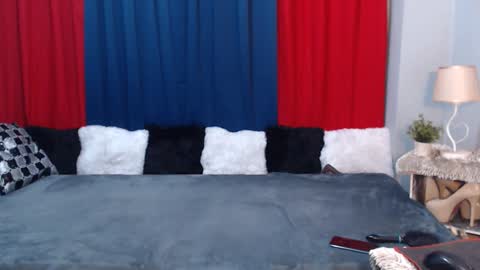 HI IM PUPPY DONT FORGET TO GIVE ME A THUMBS UP LOVE YOU ALL 3 online show from January 2, 9:00 am