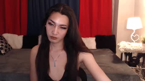 HI IM PUPPY DONT FORGET TO GIVE ME A THUMBS UP LOVE YOU ALL 3 online show from January 25, 9:35 pm