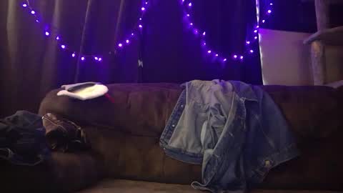 Gagecat online show from January 1, 6:38 pm