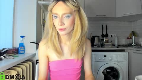 Snapshot of _alice_kitty chatting on January 8, 12:58 pm Gaylord online show from January 8, 12:58 pm