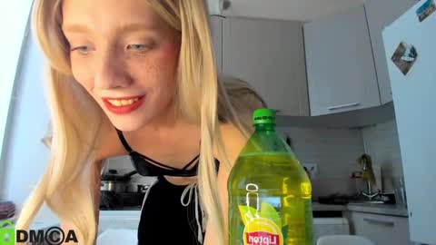 Snapshot of _alice_kitty chatting on January 13, 8:58 am Gaylord online show from January 13, 8:58 am