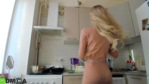 Snapshot of _alice_kitty chatting on January 26, 10:23 am Gaylord online show from January 26, 10:23 am