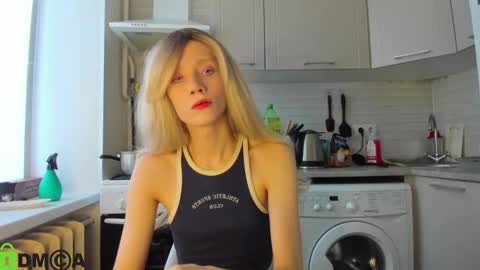 Snapshot of _alice_kitty chatting on February 4, 9:07 am Gaylord online show from February 4, 9:07 am