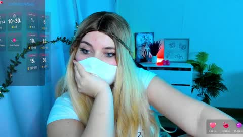 Amy NO NUDE MODEL online show from December 2, 12:46 pm