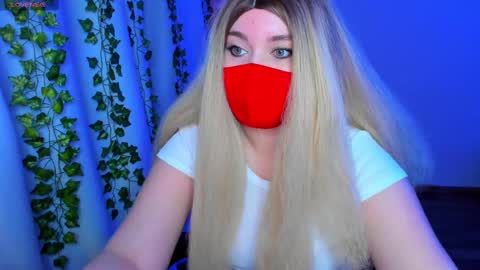 Amy NO NUDE MODEL online show from February 20, 2:51 am