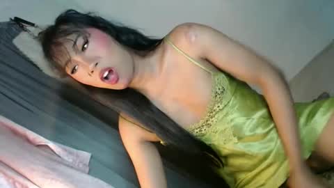 _asiancutie online show from April 11, 5:38 pm
