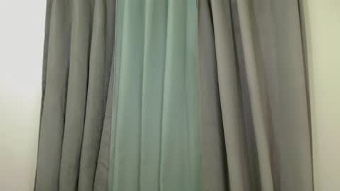 Kate flores online show from February 2, 6:20 pm