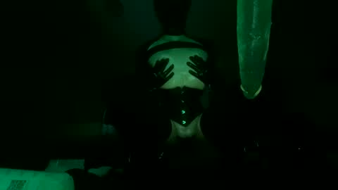 Natasha Diavolo online show from December 21, 6:30 am