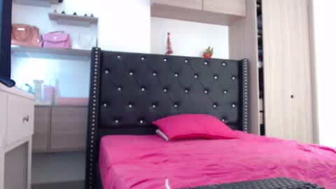 Samara Romero online show from January 15, 8:16 pm