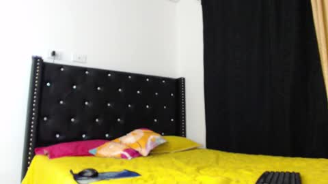 Samara Romero online show from February 27, 11:37 pm