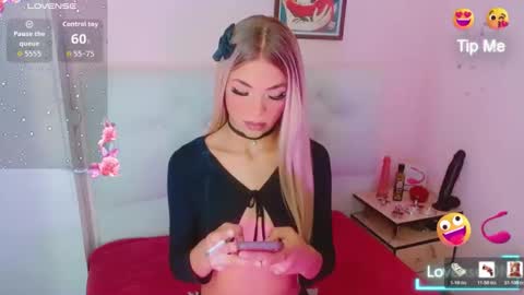 _shadday_ online show from April 10, 5:24 am