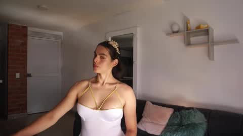 Snapshot of _vahos chatting on October 19, 5:05 pm Anastasia Vahos online show from October 19, 5:05 pm