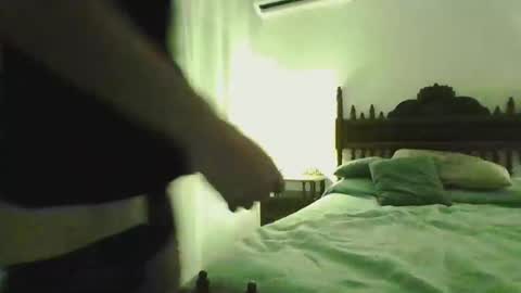 acidtoyboy online show from December 14, 7:20 pm