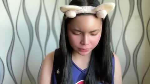 KATE MORE  online show from March 25, 4:18 am