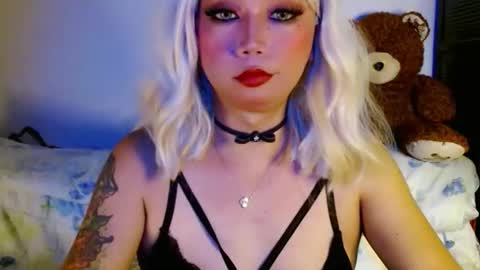 jasmine online show from April 15, 12:43 pm