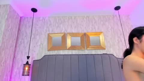 Aisha  online show from December 5, 12:28 pm