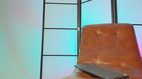 Aisha  online show from December 11, 12:31 pm