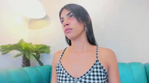 Alahia Rodriguez online show from February 26, 8:14 pm