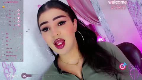  Alexandra Spellman  online show from January 27, 10:06 am