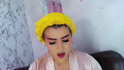  Alexandra Spellman  online show from February 4, 10:10 am