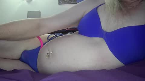 alexass online show from November 7, 9:59 pm