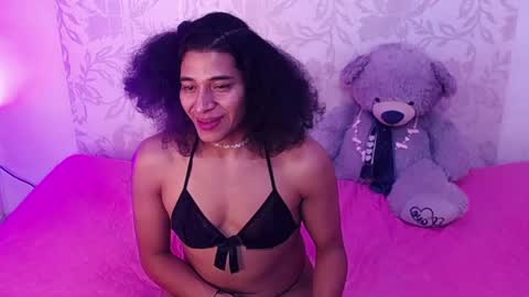 Alexia online show from December 6, 5:25 am