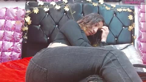 alice online show from November 16, 3:33 pm