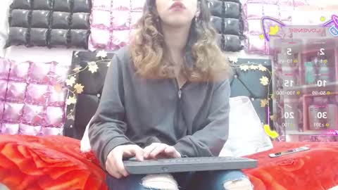 alice online show from December 22, 6:56 pm