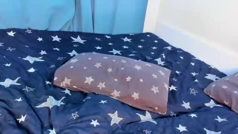 Snapshot of alice_unique chatting on February 9, 11:58 am Alice online show from February 9, 11:58 am