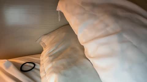 Aliensuppstar online show from October 12, 1:52 am