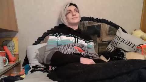 Alisha online show from March 23, 8:30 am