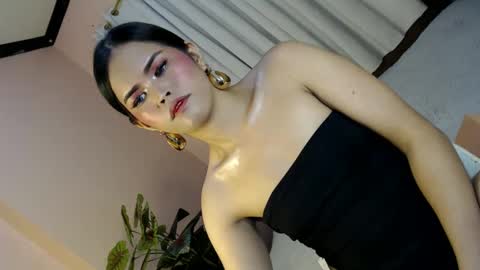 LEXY online show from January 9, 1:35 pm