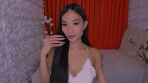 cute amara online show from January 14, 1:20 pm