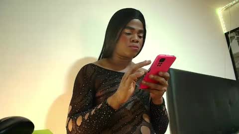 ambargil__ online show from January 18, 7:10 pm