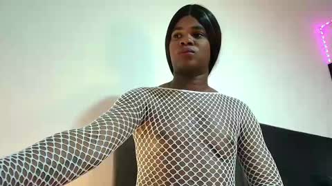 ambargil__ online show from February 3, 6:39 pm