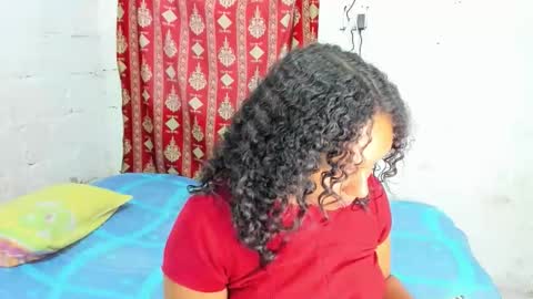 LUISA online show from January 9, 12:15 am