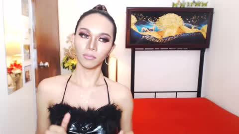 amiranastypie online show from December 13, 9:09 pm