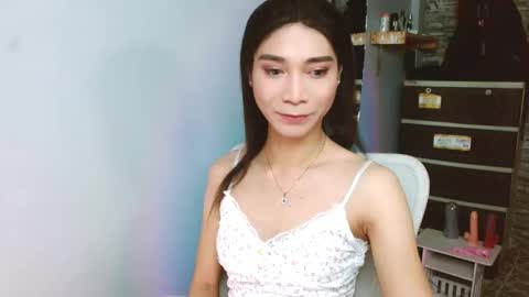 Tina online show from December 22, 11:37 am