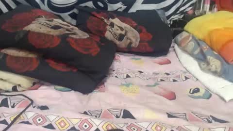 Amuy online show from February 5, 7:57 am