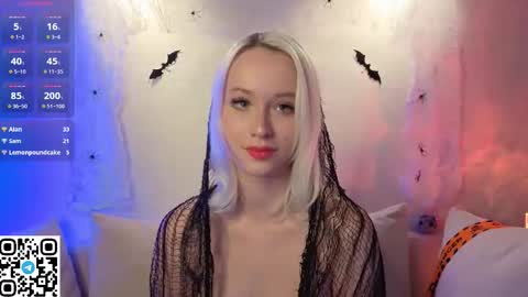 Deya online show from October 26, 1:45 am