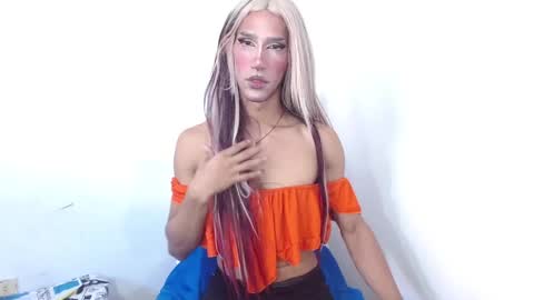 Anne Haile online show from January 14, 5:56 pm