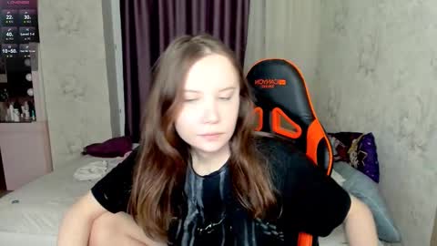 Fallen Angel online show from October 20, 1:42 am