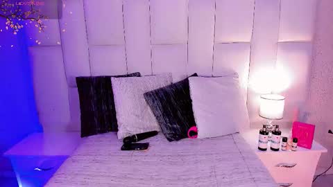 angeles_bust online show from February 24, 9:41 pm