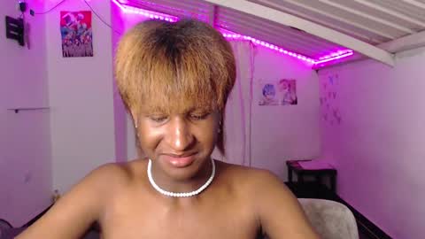 Danielle online show from December 11, 7:03 am