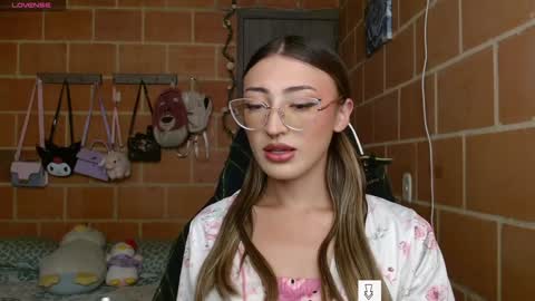 Annie online show from January 17, 1:24 pm