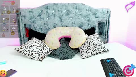 antonela_xx3 online show from September 27, 11:14 pm