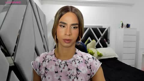 ariadna_dudamel online show from November 18, 10:10 pm