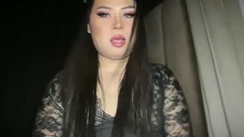 LOVELY online show from December 5, 6:04 am